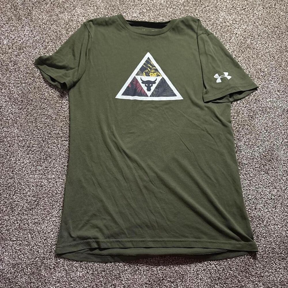 Under-armour Men's Green and Khaki T-shirt